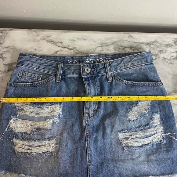 Distressed Denim Mini Skirt - Picture 5 of 6